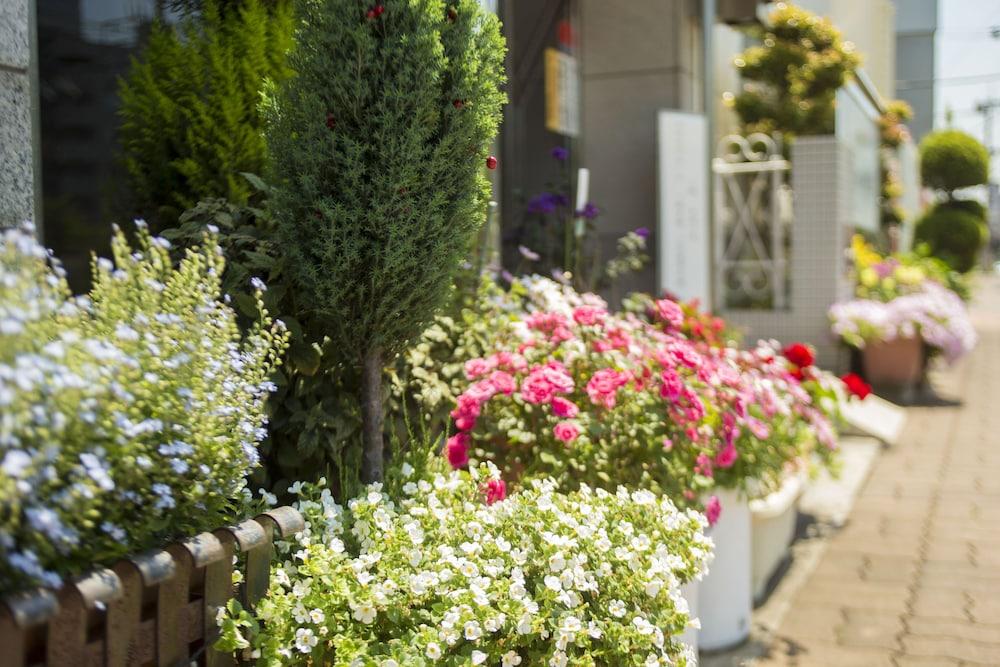 Shin-Osaka Station Hotel Exterior foto